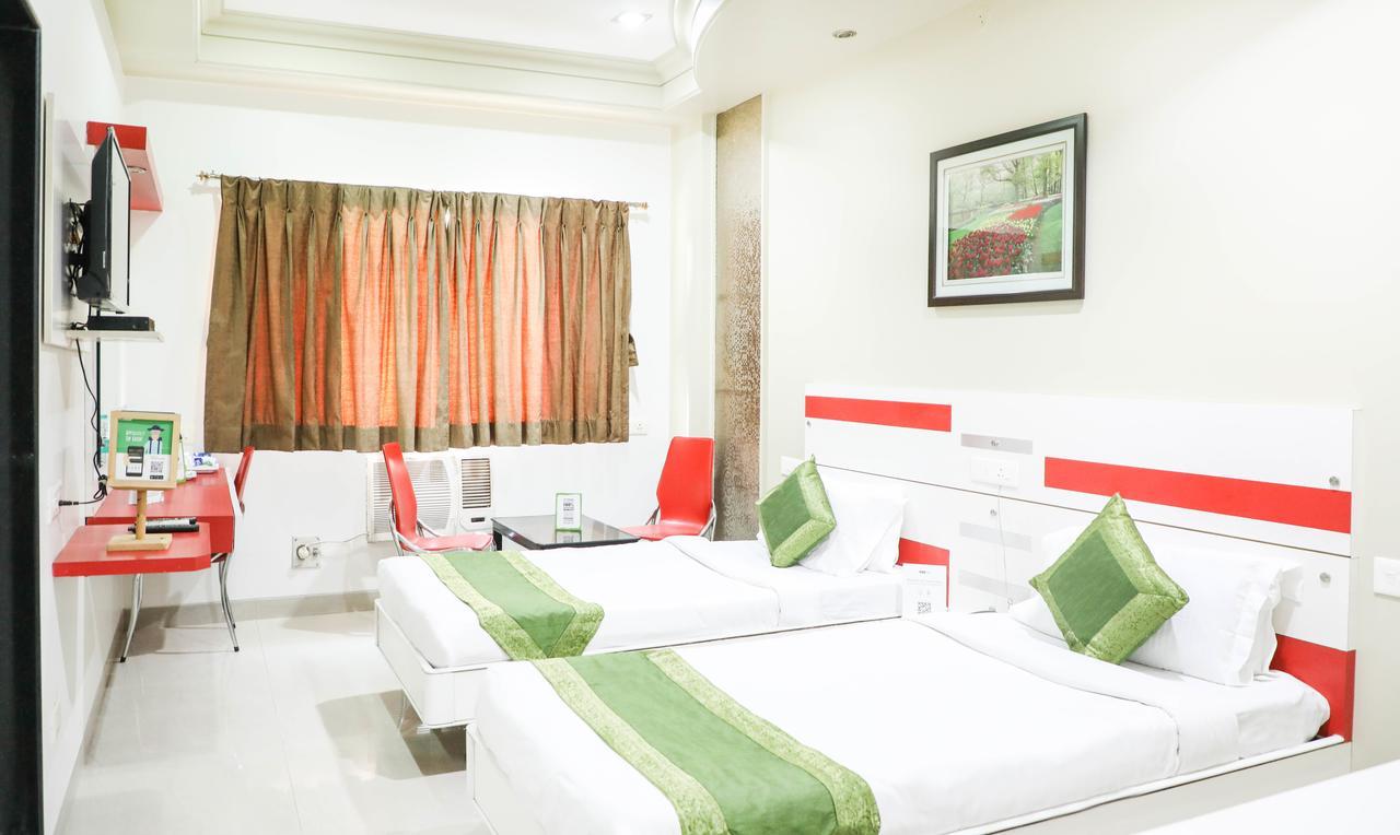 Hotel Bagga International Aurangabad  Exterior photo
